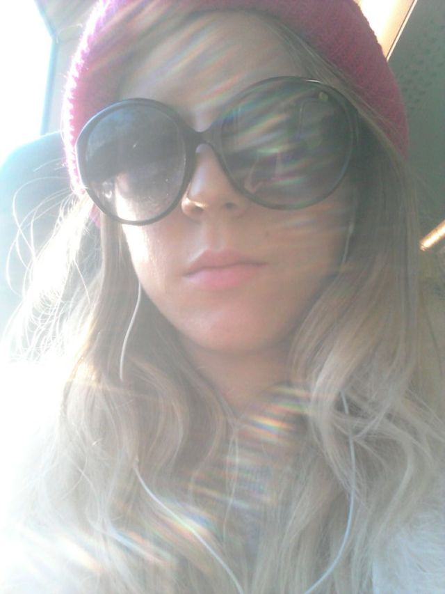 Yrrle1BQ-qoy4JJ3_YiHR0qWFDP-5dztrpk-a1sojUc