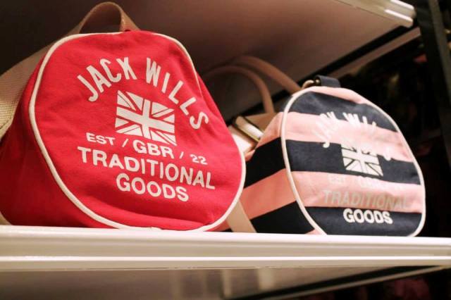 1377244_920903307240_1182506413_n