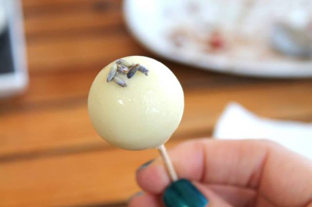 1377452_925341448170_1922597982_n