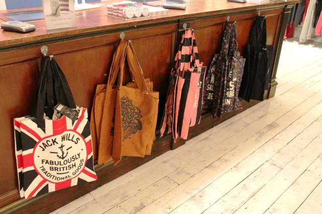 1381290_920900288290_1107599196_n