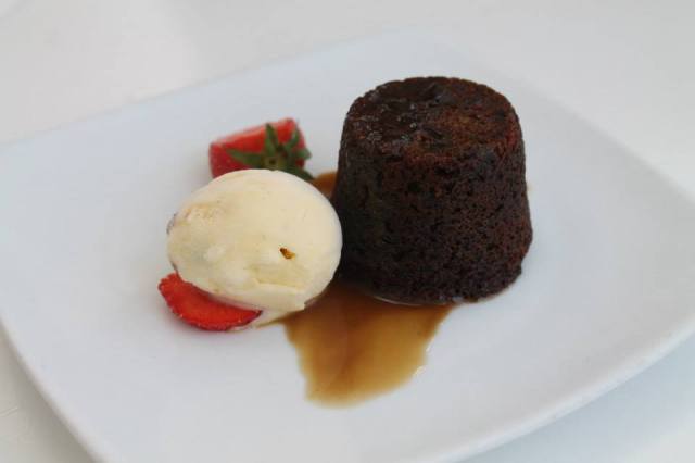 1381542_923644688490_1525633279_n