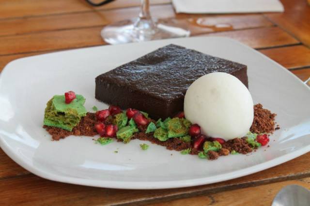 1383127_925341418230_1592844909_n