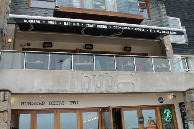 1395857_923763031330_1797896673_n