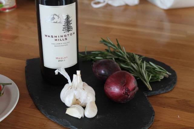 600357_923759228950_883713725_n